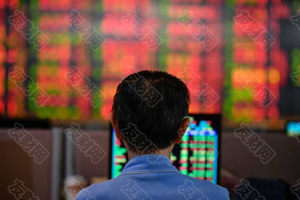 由于泰国救市行动失败 全球表现最差的股市暴跌加深